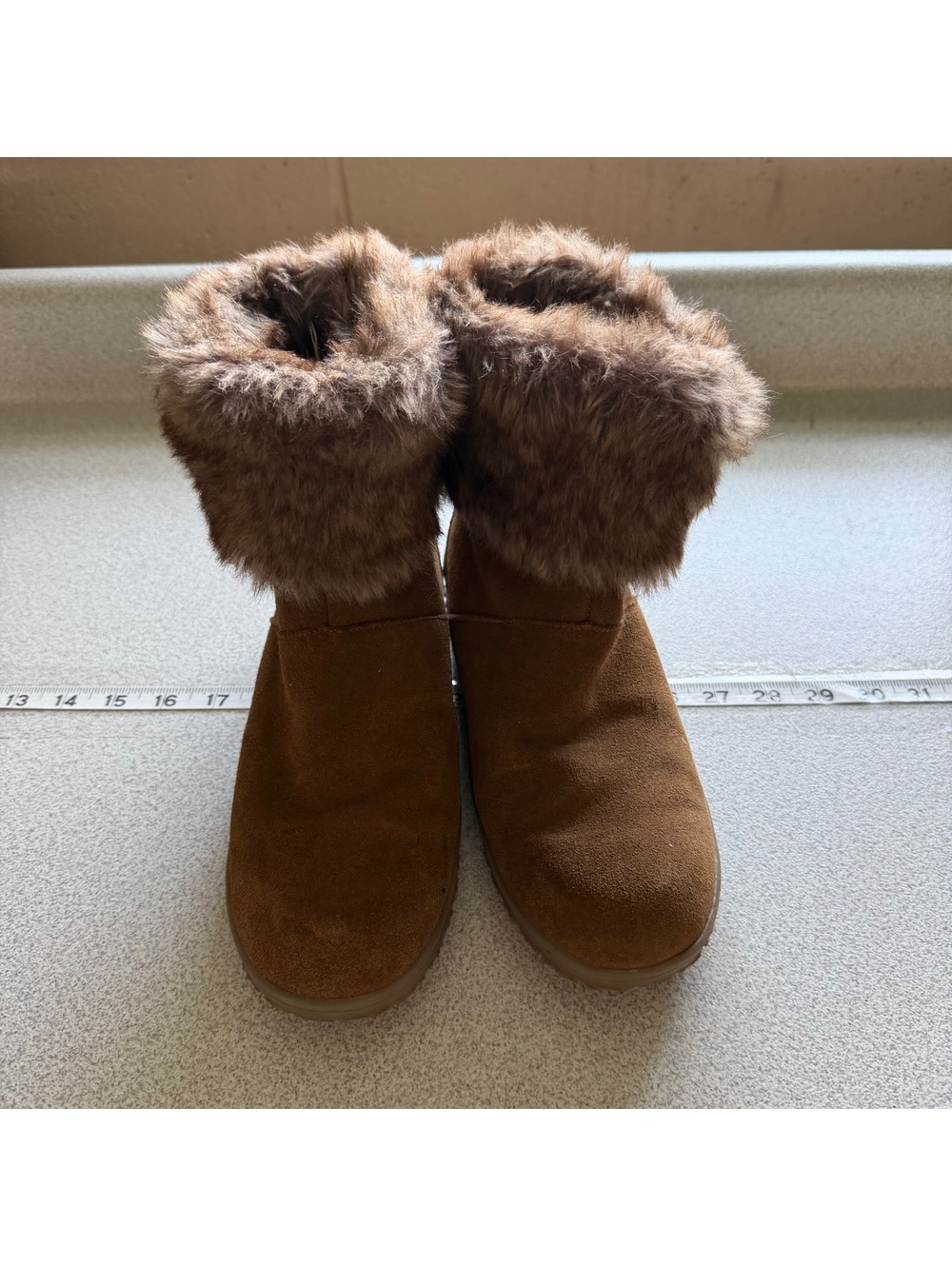 Minnetonka winter snow boots fur size 7